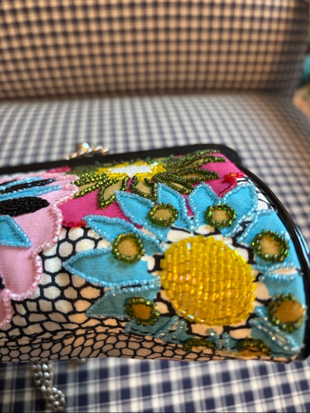 Isabella Fiore Pink Floral Embroidered and bedazzled Clutch with silver Chain - Picture 6 of 13